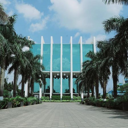 Hotel Sandy'S Tower Bhubaneswar Exterior photo