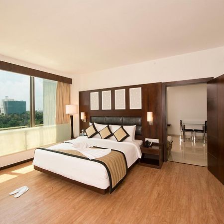 Hotel Sandy'S Tower Bhubaneswar Exterior photo
