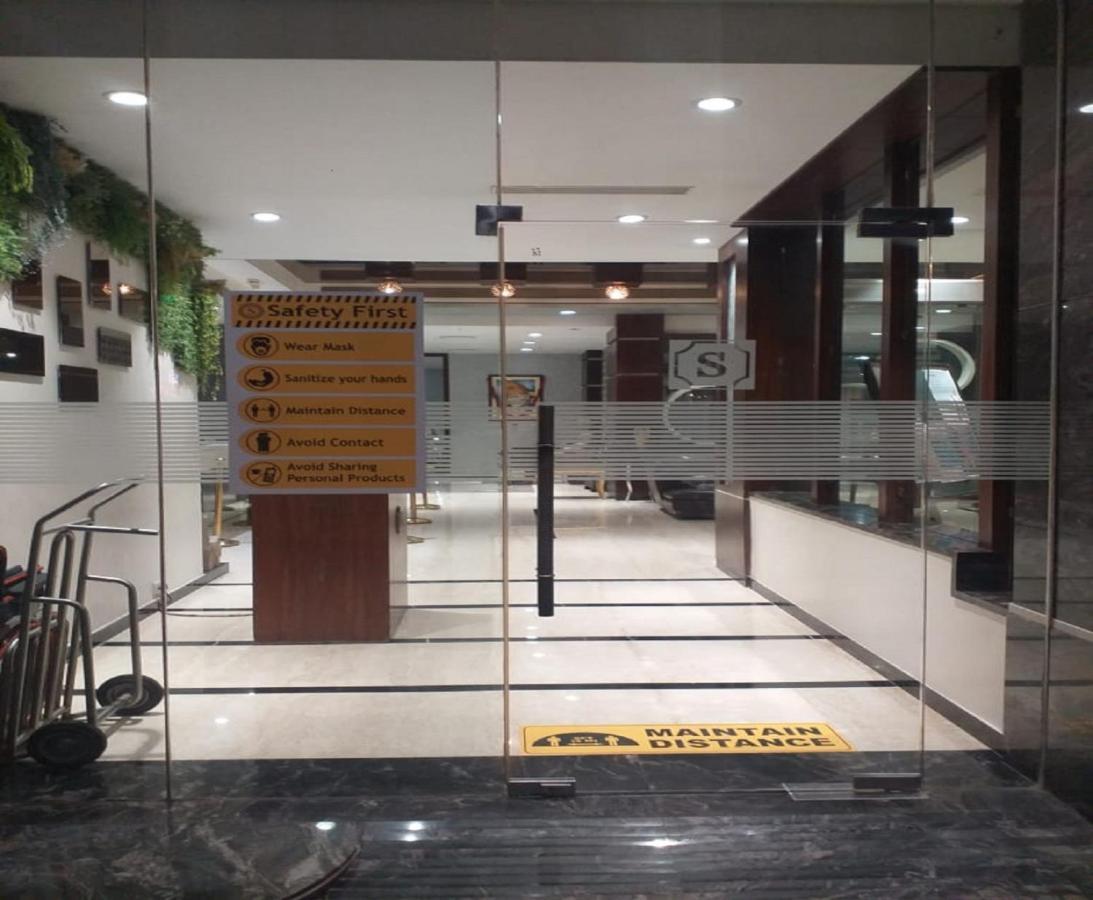 Hotel Sandy'S Tower Bhubaneswar Exterior photo