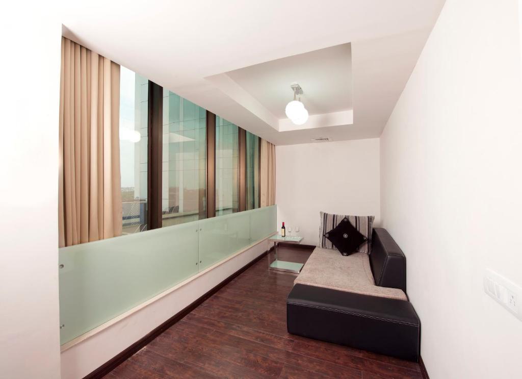 Hotel Sandy'S Tower Bhubaneswar Room photo