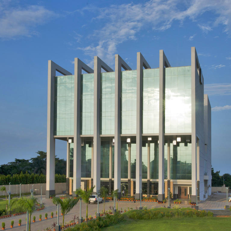 Hotel Sandy'S Tower Bhubaneswar Exterior photo